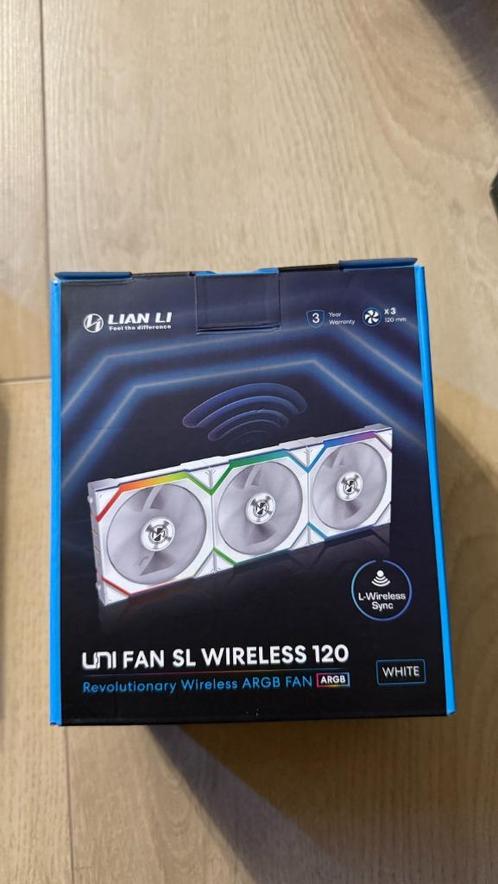 Lian Li Uni Fan SL Wireless, 3-pack Wit, 120mm, Computers en Software, Computerkoelers, Zo goed als nieuw, Luchtkoeling, Ophalen of Verzenden