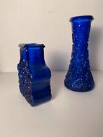 Kobalt blauw glazen vazen (2) ontwerp Lars Hellsten, Sweden, Gebruikt, Blauw, Skruf