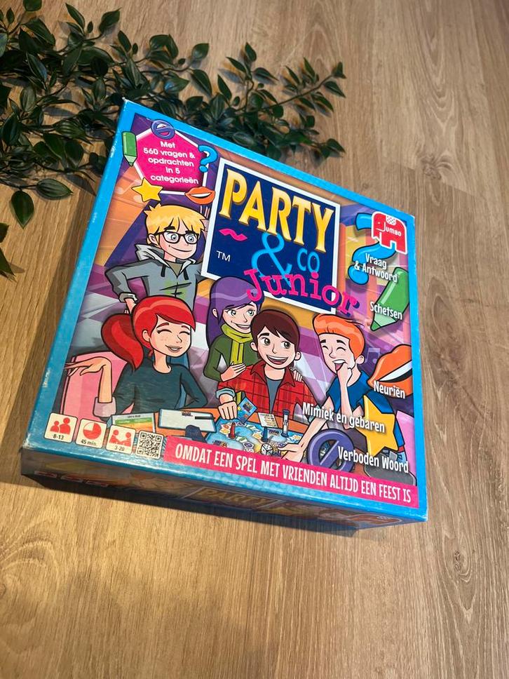 Party & co Junior, Hobby en Vrije tijd, Gezelschapsspellen | Bordspellen, Gebruikt, Vijf spelers of meer, Ophalen of Verzenden