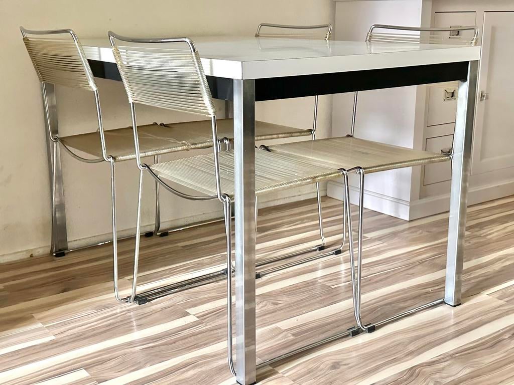 WITTE EETTAFEL PLUS 4 SPAGHETTISTOELEN, Ophalen, Gebruikt, 100 tot 150 cm, 50 tot 100 cm