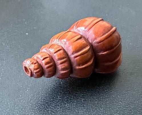 Ojime in buxushout van een schelp met kikker, Antiek en Kunst, Kunst | Niet-Westerse kunst, Ophalen of Verzenden