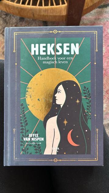Joyce van Nispen - Heksen Handboek voor een magisch leven beschikbaar voor biedingen