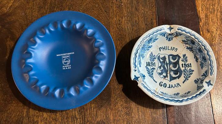 Philips asbakken - 2 stuks, Verzamelen, Merken en Reclamevoorwerpen, Gebruikt, Reclamebord, Ophalen of Verzenden