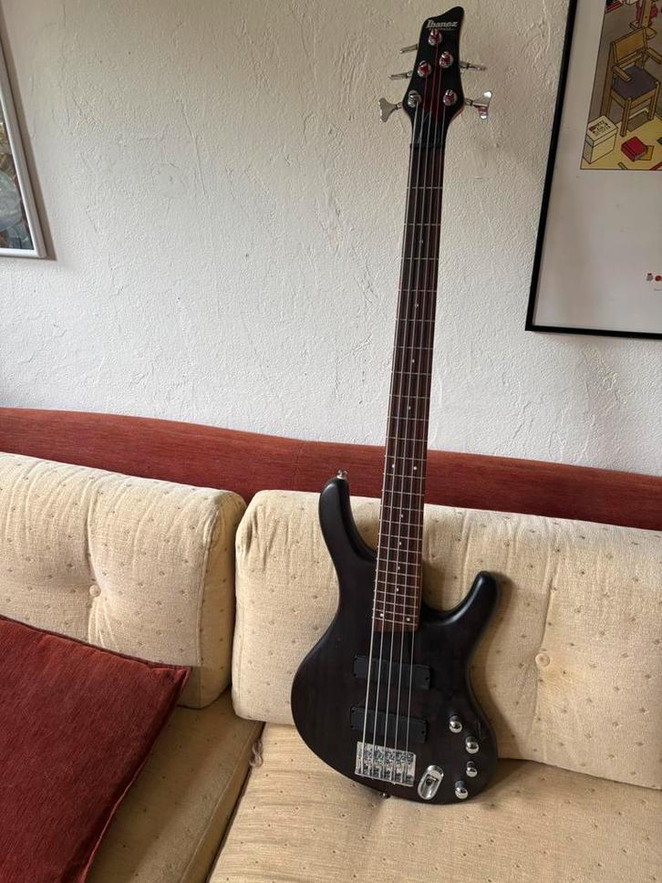 Te koop: Ibanez EDB 405, Muziek en Instrumenten, Snaarinstrumenten | Gitaren | Bas, Zo goed als nieuw, Ophalen of Verzenden