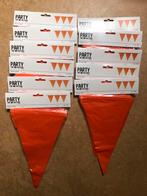 Oranje plastic vlaggenlijn 10 meter 11 stuks nieuw, Nieuw, Ophalen of Verzenden, Feestartikel, Oranje of Koningsdag