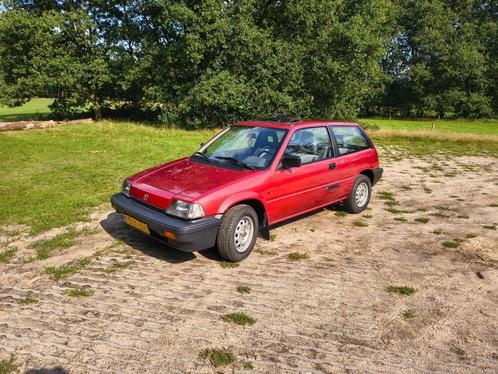 1986 Honda civic 3d 1.3 luxe hondamatic 81.000 km oldtimer, Auto's, Honda, Particulier, Jazz, Metallic lak, Parkeersensor, Radio