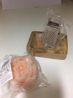 Houten Zeepbakje, Rasp en Zeep Roos, Ophalen of Verzenden, Zo goed als nieuw