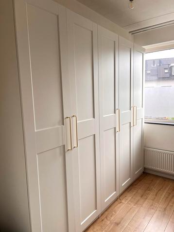 Ruime IKEA Pax kast (236x250cm) - Zeer nette staat! beschikbaar voor biedingen