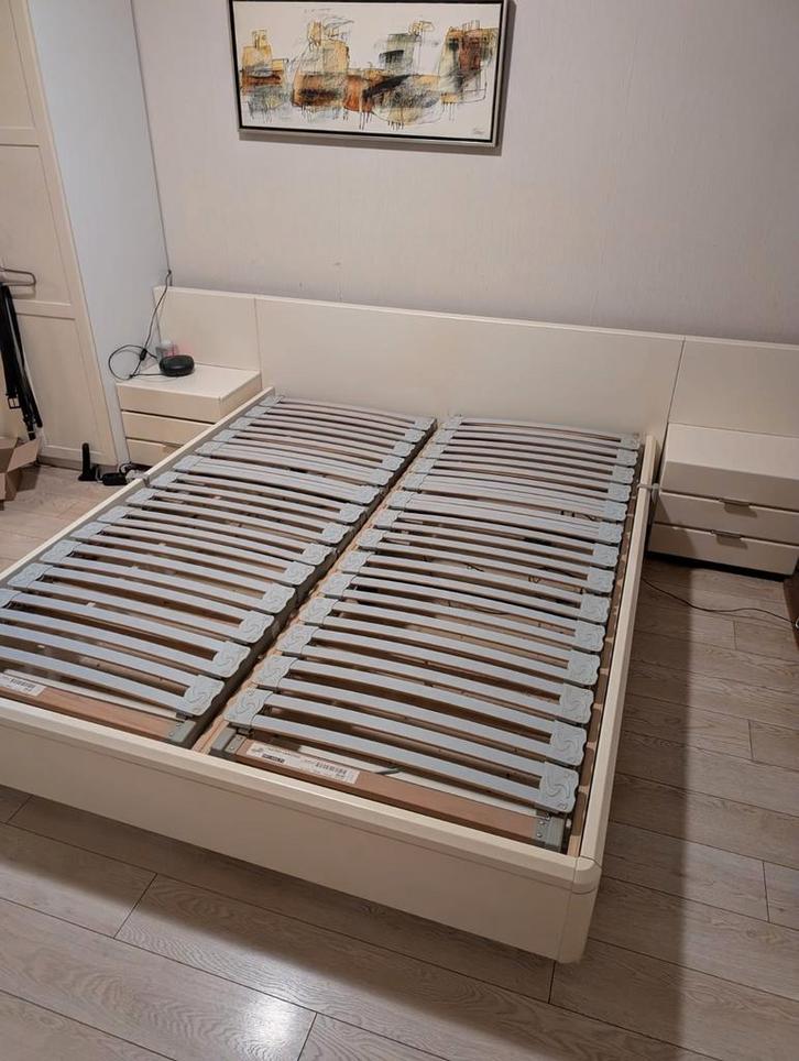 bed, gratis, zsm ophalen, Huis en Inrichting, Slaapkamer | Matrassen en Bedbodems, Gebruikt, 160 cm, 210 cm, Tweepersoons, Ophalen