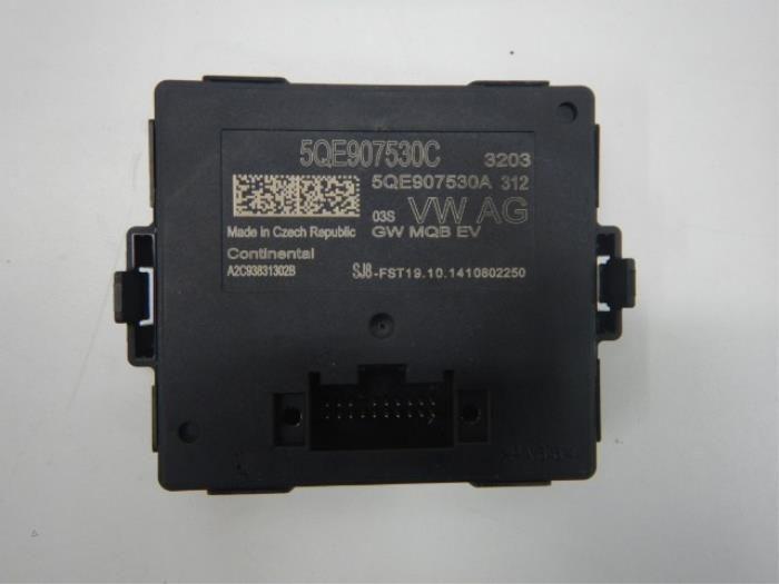 Gateway module Volkswagen Golf (22734212), Auto-onderdelen, Elektronica en Kabels, Gebruikt, Ophalen