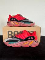 Yeezy Boost 700 Hi-Res Red US 8.5 (42) Nieuw, Kleding | Heren, Schoenen, Overige kleuren, Nieuw, Ophalen of Verzenden, Sneakers of Gympen