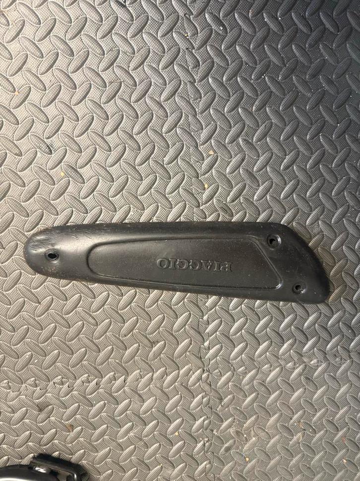 Piaggio Skipper 125cc Hitteschild, Fietsen en Brommers, Brommeronderdelen | Scooters, Gebruikt, Piaggio, Kap, Ophalen of Verzenden