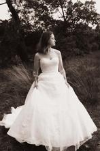 Trouwjurk maat 38/40 + accessoires, Kleding | Dames, Trouwkleding en Trouwaccessoires, Trouwjurk, Wed2b, Wit, Ophalen of Verzenden