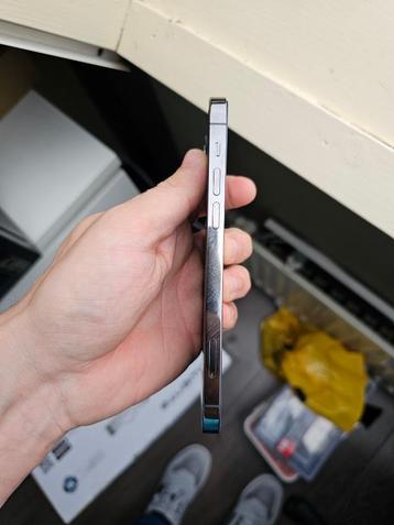 iPhone 12 Pro 64GB Grijs beschikbaar voor biedingen