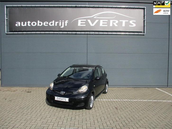 Toyota Aygo 1.0-12V Comfort Apk 27-05-2026 Airco zeer nette, Auto's, Toyota, Te koop, Aygo, ABS, Airbags, Airconditioning, Centrale vergrendeling