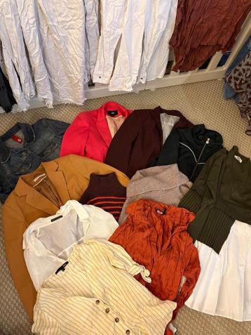 Kledingpakket dames 20st! Maat 34/36 xs/s  beschikbaar voor biedingen