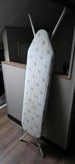 Gratis strijkplank!, Ophalen