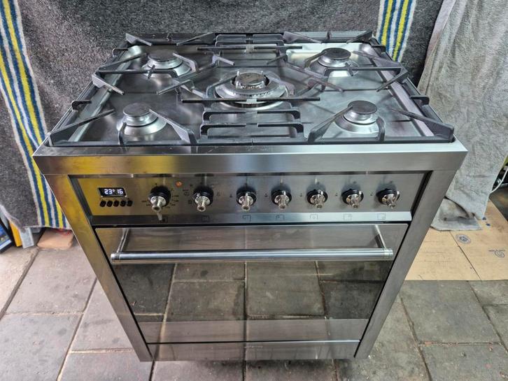 Smeg 5 pits gasfornuis 70cm breed!, Witgoed en Apparatuur, Fornuizen, Gebruikt, Vrijstaand, Gas, 5 kookzones of meer, 90 tot 95 cm