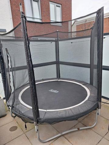 Salta Trampoline met Veiligheidsnet beschikbaar voor biedingen