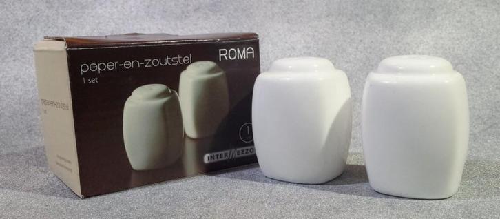 Intermezzo Roma peper en zoutstel [3879]  [HuKeSe], Huis en Inrichting, Keuken | Servies, Nieuw, Overige typen, Overige stijlen