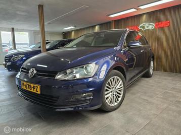 Volkswagen Golf 1.2 TSI Cup/ Led Pakket/ Park.Hulp/Top onder beschikbaar voor biedingen