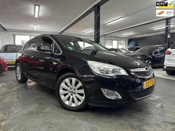 Opel Astra 1.4 Turbo Cosmo, Auto's, Opel, Bedrijf, Te koop, Astra, ABS, Airbags, Airconditioning, Boordcomputer, Climate control
