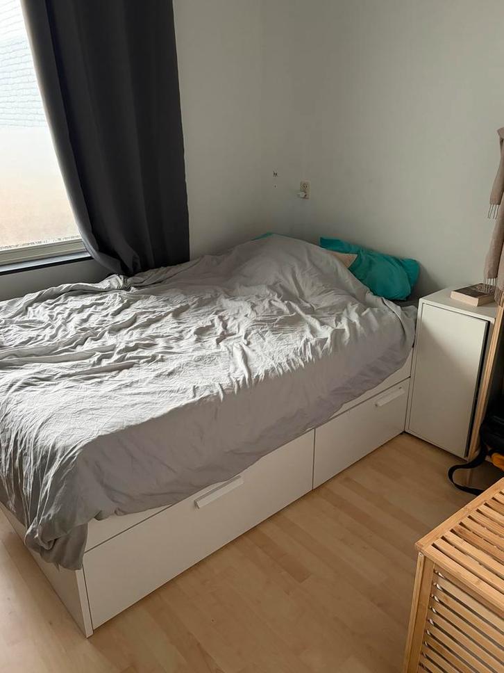 IKEA Brimnes Bedframe met Opbergruimte, Huis en Inrichting, Slaapkamer | Bedden, Zo goed als nieuw, Tweepersoons, 140 cm, 200 cm