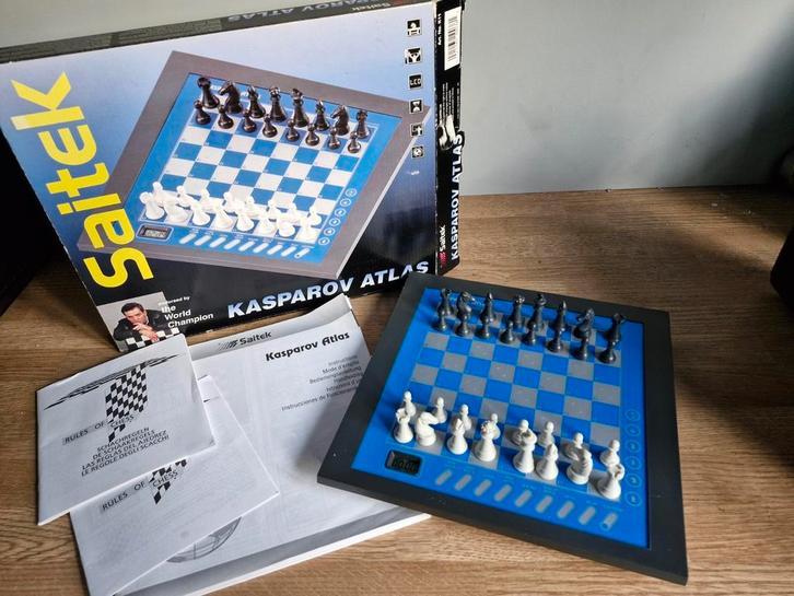 Saitek Kasparov Atlas schaakcomputer / Chess, Hobby en Vrije tijd, Gezelschapsspellen | Bordspellen, Zo goed als nieuw, Ophalen