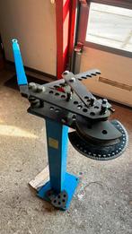 Pijpenbuiger met 4 mallen, Doe-het-zelf en Verbouw, Gereedschap | Overige machines, Ophalen, Zo goed als nieuw