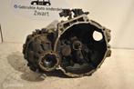 5-versnellingsbak cgx Vw Passat B3 1.8('88-'94)02A 300 048X, Auto-onderdelen, Transmissie en Toebehoren, Gebruikt, Volkswagen