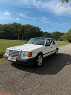 Mercedes-benz w124 200D belastingvrij diesel oldtimer, Auto's, Euro 6, 4 cilinders, Wit, Particulier