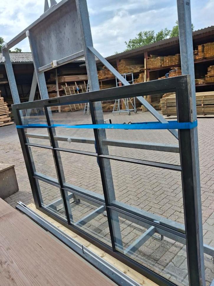 Houten schuifdeur met railsysteem - 247,7x157cm, Doe-het-zelf en Verbouw, Glas en Ramen, Zo goed als nieuw, Gevelraam of Ruit