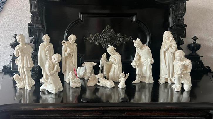 Goebel porceleinen kerstgroep 23 cm hoog wit creme kleur, Antiek en Kunst, Antiek | Religie, Ophalen of Verzenden