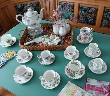 11 * Royal Albert kop & schotel beschikbaar voor biedingen