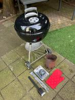➜ Weber Compact Kettle houtskoolbarbecue, Tuin en Terras, Houtskoolbarbecues, Gebruikt, Ophalen, Met accessoires