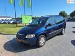Chrysler Voyager 2.4i SE Luxe / 6- persoons / AUTOMAAT / APK, Auto's, Chrysler, Metallic lak, 450 kg, Gebruikt, 4 cilinders