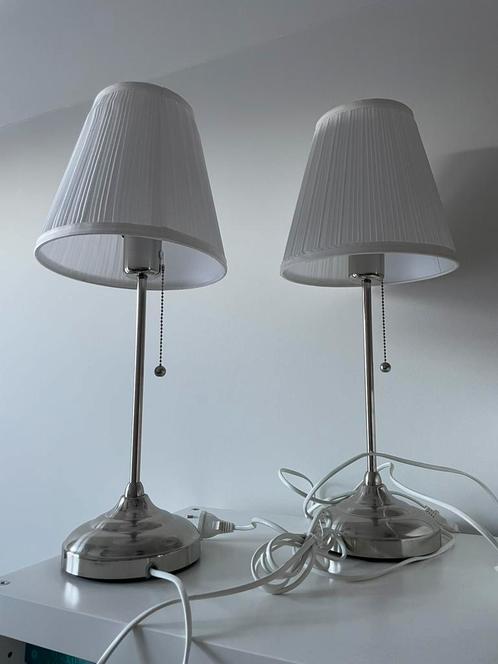 2 mooie Ikea Arstid lampen, Huis en Inrichting, Lampen | Tafellampen, Zo goed als nieuw, 50 tot 75 cm, Metaal, Stof, Ophalen of Verzenden