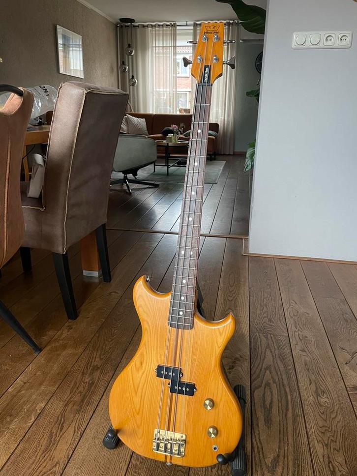 Westone Thunder I Bass, Matsumoku, 1984, Muziek en Instrumenten, Snaarinstrumenten | Gitaren | Bas, Gebruikt, Elektrisch, Ophalen of Verzenden