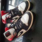 Nike Jordan maat 43, Kleding | Heren, Schoenen, Ophalen of Verzenden, Zo goed als nieuw, Wit