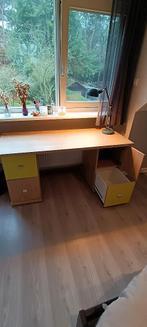 Leuk tienerbed en bureau, Kinderen en Baby's, Ophalen, 85 tot 100 cm, Gebruikt, Lattenbodem