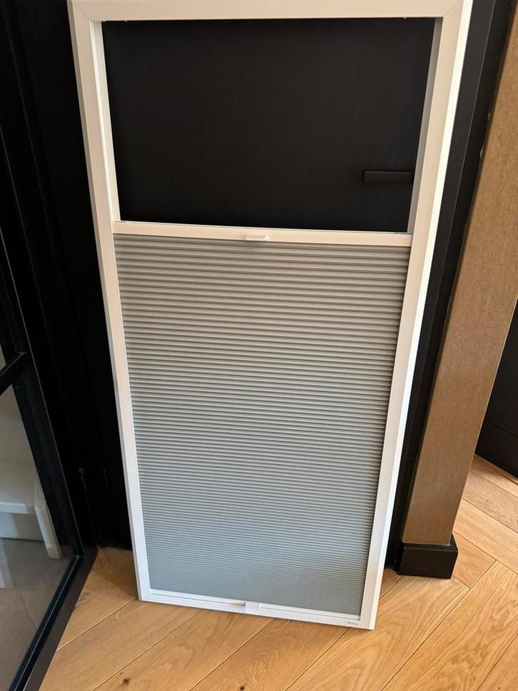 Nieuwe Dubbele plissé / duette in magneetframe, Huis en Inrichting, Stoffering | Gordijnen en Lamellen, Nieuw, Minder dan 100 cm