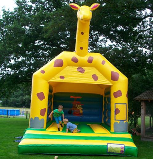 Te huur giraffe springkussen - bij Happy Party Rent, Hobby en Vrije tijd, Feestartikelen | Verhuur, Zo goed als nieuw, Overige