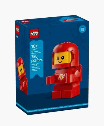 LEGO VIP 40767 - Up-scaled Baby Astronaut beschikbaar voor biedingen