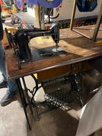 Singer naaimachine/naaitafel, Antiek en Kunst, Antiek | Naaimachines, Ophalen