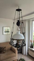 Antieke hangolielamp.Leuk detail engeltjes op schommel.Blauw, Antiek en Kunst, Antiek | Lampen, Ophalen
