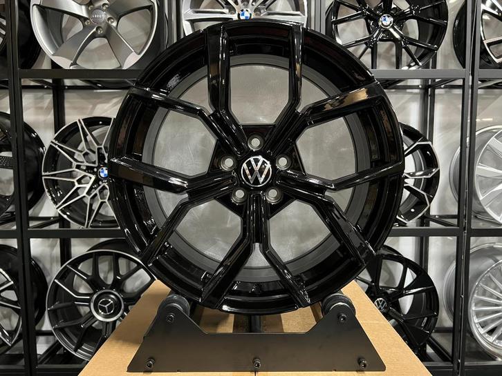 17'' Volkswagen velgen 5X100 Faro Look GTI Polo 6R 2G AUDI, Auto-onderdelen, Banden en Velgen, Velg(en), Zomerbanden, 17 inch