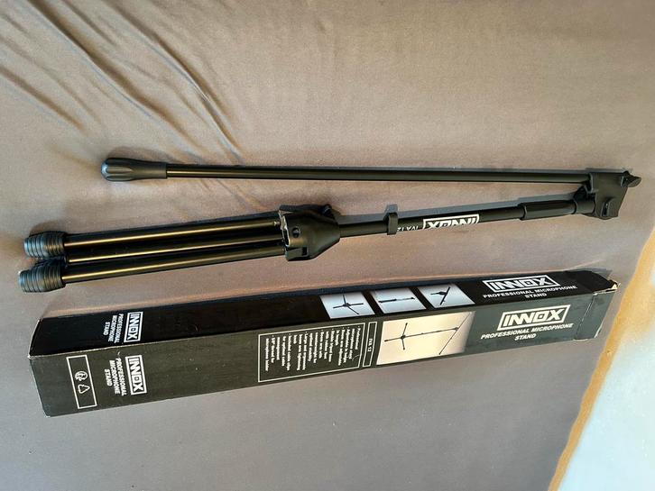 Innox Microfoonstandaard IVA 12 - Zo goed als nieuw, Muziek en Instrumenten, Standaards, Zo goed als nieuw, Instrumentstandaard