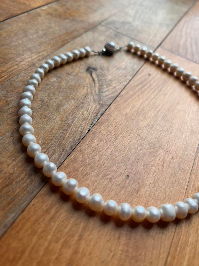 Vintage parelsnoer, Sieraden, Tassen en Uiterlijk, Kettingen, Ophalen of Verzenden, Zo goed als nieuw, Overige materialen