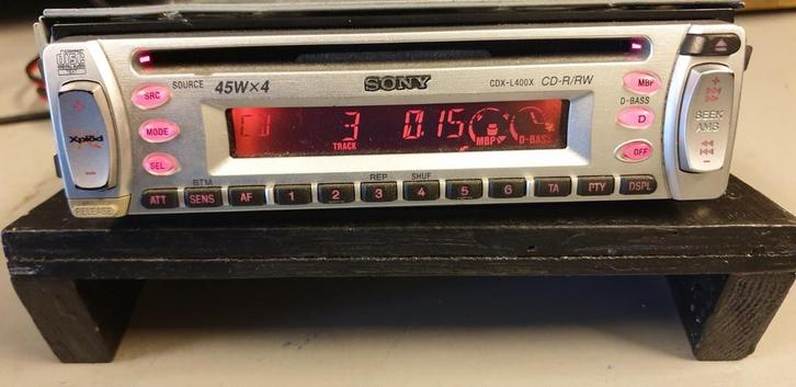 Sony autoradio zonder bleuthooth en USB En AUX, Muziek en Instrumenten, Blaasinstrumenten | Mondharmonica's, Zo goed als nieuw