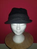 Muts (615), Ophalen of Verzenden, Zo goed als nieuw